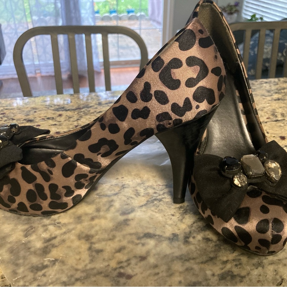 Candies size 91/2 high heels